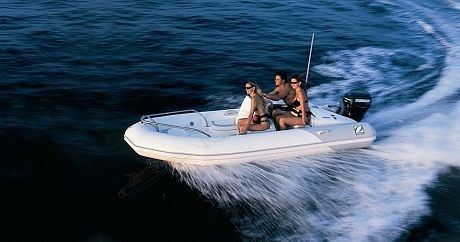 Лодка надувная ZODIAC Yachtline deluxe NEO 380 ( с серыми вставками )