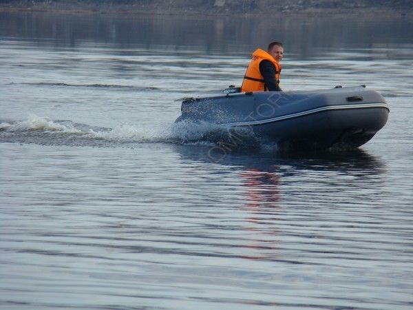 Надувная лодка REGATTA R340 TPF