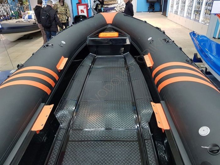 Лодка RIB Baltic Boats Аполлон 460Z (с закладной под палубой)