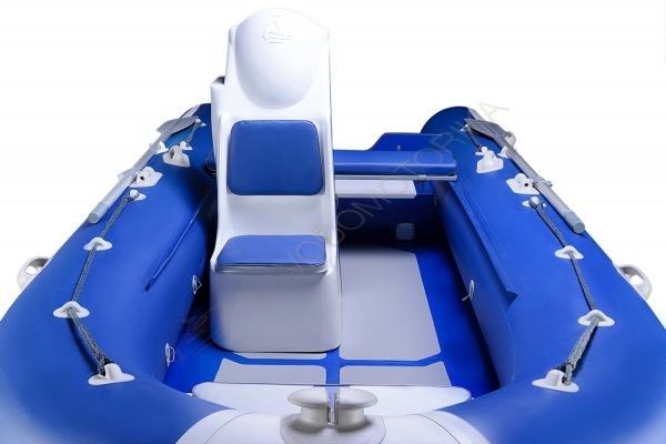 Жестко-надувная лодка Адмирал RIB 410 (с консолью)
