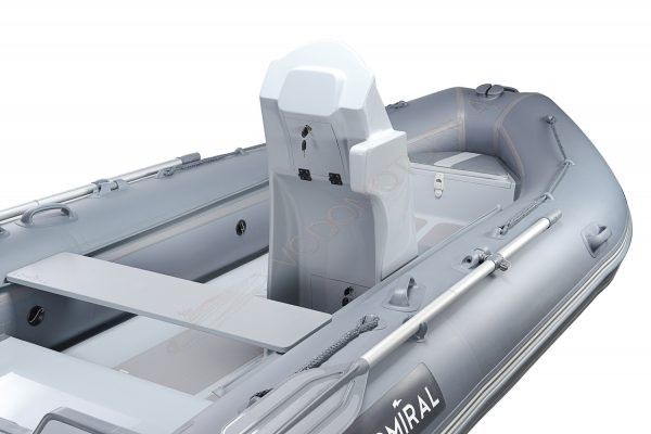Жестко-надувная лодка Адмирал RIB 410 (с консолью)